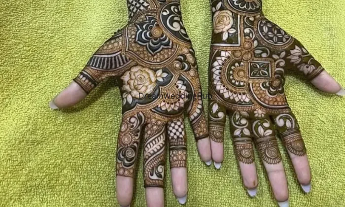 Gopal Mehandi Art faridabad